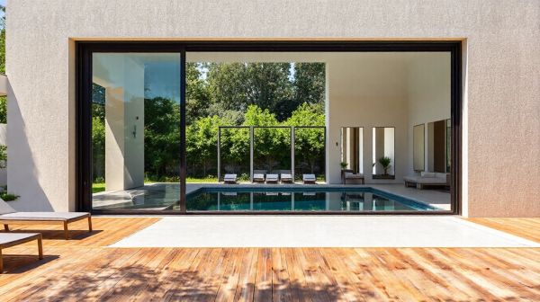 Top 7 modèles de volets pour piscine : notre sélection idéale